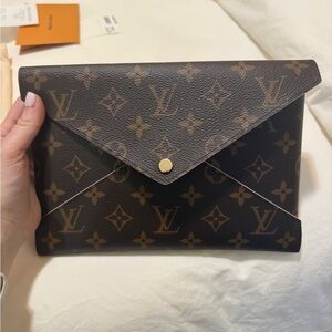 Louis Vuitton Monogram Canvas Clutch - Brown with Pink Trim